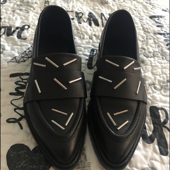 Christopher Kane Shoes - Christopher Kane staple loafers